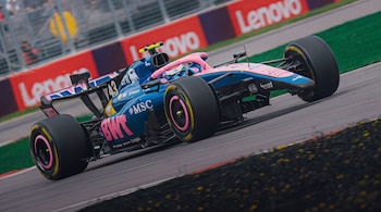 Un concepto de auto de F1 según lo planteado por Sergio Rinland: sin alerones delanteros y el trasero más chico (Imagen hecha con IA)