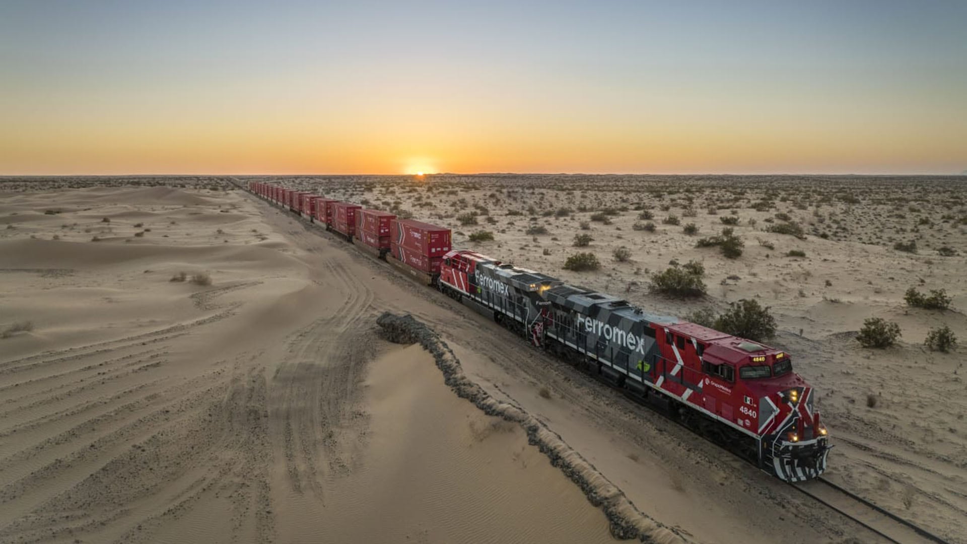 Los trenes de Ferromex transportan entre 12.000 y 15.000 toneladas, lo que implica que llevan hasta 150 vagones