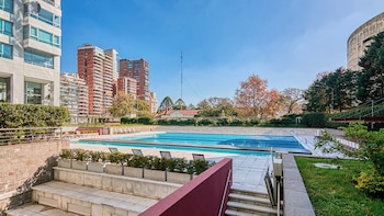 Con varios amenities