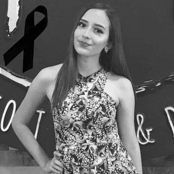 (Foto: Facebook/DebanhiEscobar)