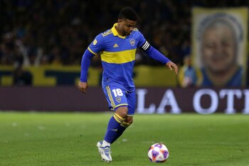Frank Fabra fue titular en el empate de Boca Juniors ante Huracán. Imagen: Getty Images.