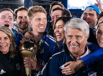 Al padre de Andrés Llinás le robaron el celular