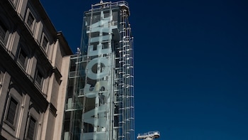 El Reina Sofía archiva la investigación por la expulsión de mujeres con banderas israelíes al no hallar infracción