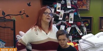 Zayin Berry junto a su