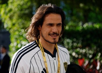 Edinson Cavani podría volver ante