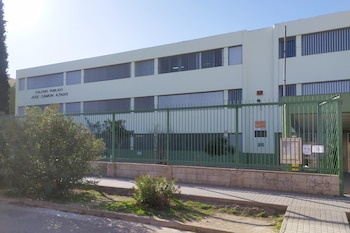 Fachada del Colegio José Camón Aznar de Aragón (Ayuntamiento de Zaragoza)