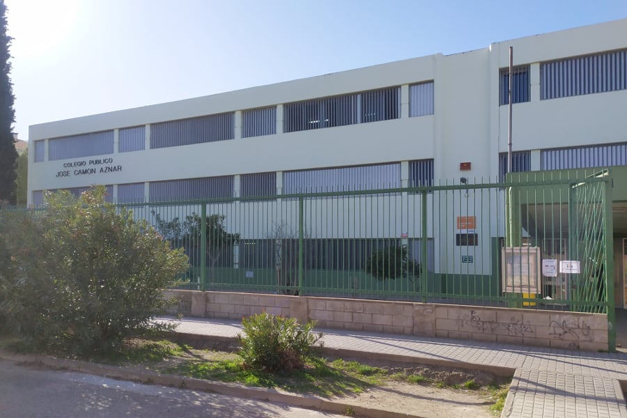Fachada del Colegio José Camón Aznar de Aragón (Ayuntamiento de Zaragoza)