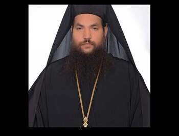 Theofylaktos Kombos el sacerdote griego