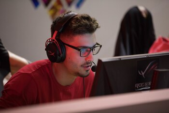 Luca "Luken" Nadotti forma parte