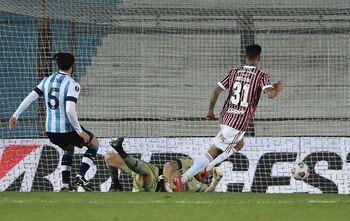 Emiliano Rigoni marcó dos goles,