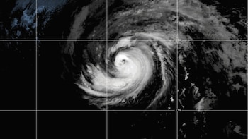 El huracán Fausto alcanza la categoría 2 en el Pacífico y podría acercarse a las islas hawaianas la próxima semana