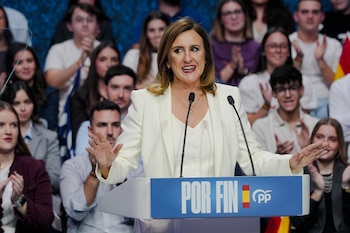 23/10/2026 La alcaldesa de Valencia, María José Catalá, interviene durante un acto de precampaña del Partido Popular, en el Palau de les Arts Reina Sofía, a 23 de octubre de 2026, en Valencia, Comunidad Valenciana (España). El PPCV tiene la intención con este acto de exhibir músculo en la Comunitat Valenciana antes del inicio de la campaña ante la próxima convocatoria electoral del 29 de noviembre y quiere poner en valor la importancia del PP valenciano a nivel nacional.
POLITICA
Jorge Gil - Europa Press
