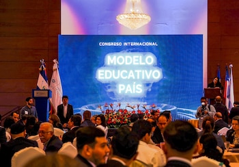 El II Congreso Internacional Modelo Educativo País, Educación Superior 2026, reunió a las 45 instituciones de educación superior de El Salvador, al sector privado y a expertos de Argentina y México. (Foto cortesía Secretaría de Prensa de la Presidencia)