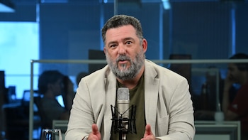 El regreso al país obliga