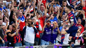 1-1. Rodrigo y Pulisic autores