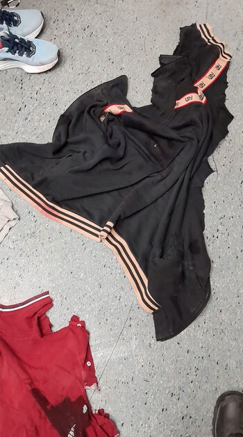 La ropa del ladrón fallecido