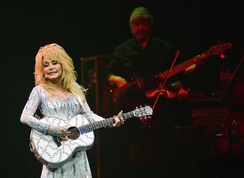 05/07/2014 FILED - 05 July 2014, North Rhine-Westphalia, Cologne: FILE PHOTO - US singer Dolly Parton performs at the Lanxess Arena concert venue in Cologne. Music ·legend ·Dolly Parton ·has ·died at the age of 80, ·her ·family has announced. Photo: picture alliance / dpa
SOCIEDAD INTERNACIONAL
picture alliance / dpa