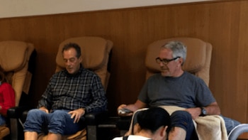 Cuando Jeffrey Epstein necesitaba favores, recurría a este magnate restaurantero