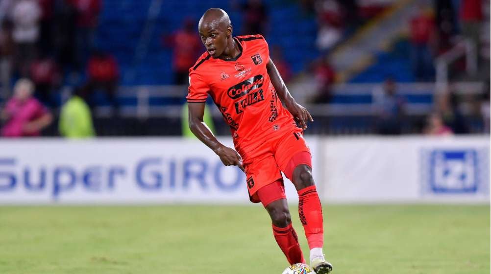Marcos Mina le dio el empate al América de Cali en el partido ante Junior de Barranquilla - crédito Dimayor