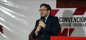 La postulación electoral de la fórmula surgió a propuesta de organizaciones sociales como Poder Ciudadano y CONADESA./ (FMLN)