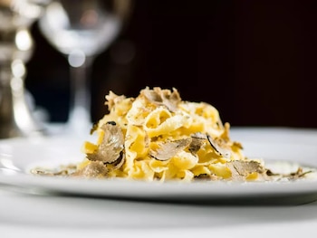 Pasta con trufa blanca en el restaurante Boccondivino, en Madrid (Web del restaurante)