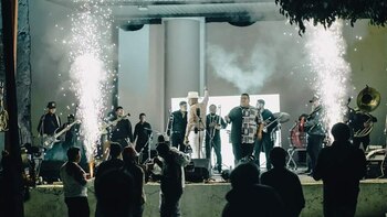 Asesinan a dos miembros del