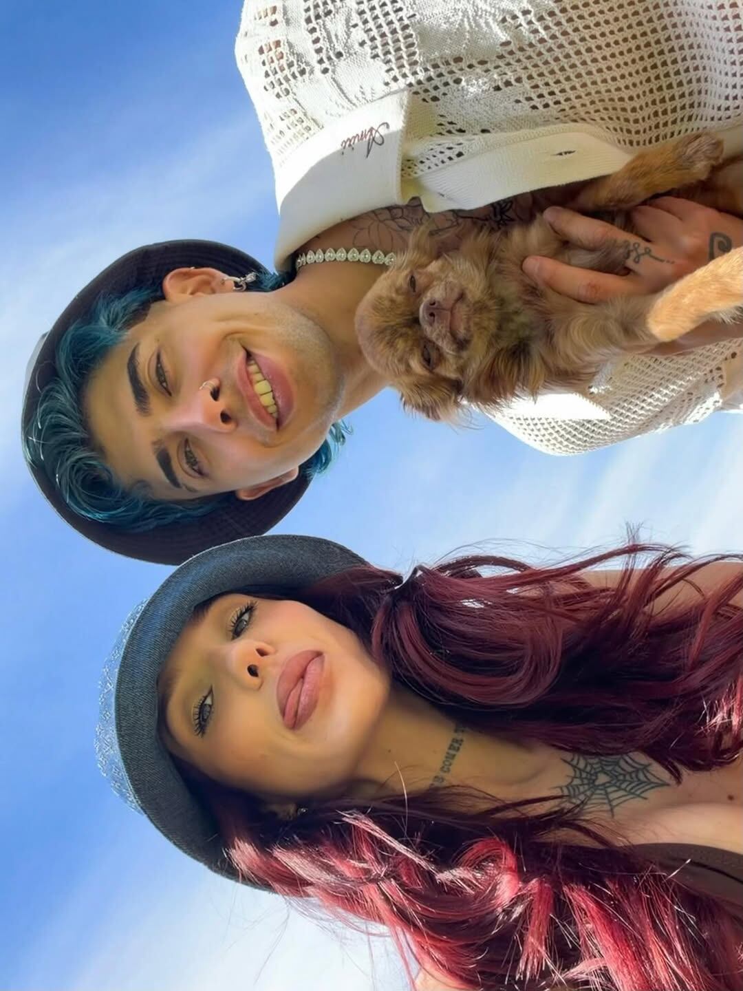 Joaqui, Luck Ra y Rodrigo Bueno, el perrito de la pareja