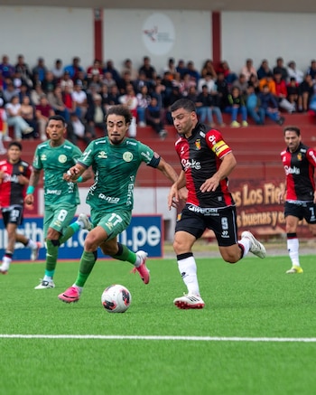 Bernardo Cuesta abrió la cuenta en Cajamarca y alcanzó los 186 tantos en primera división.