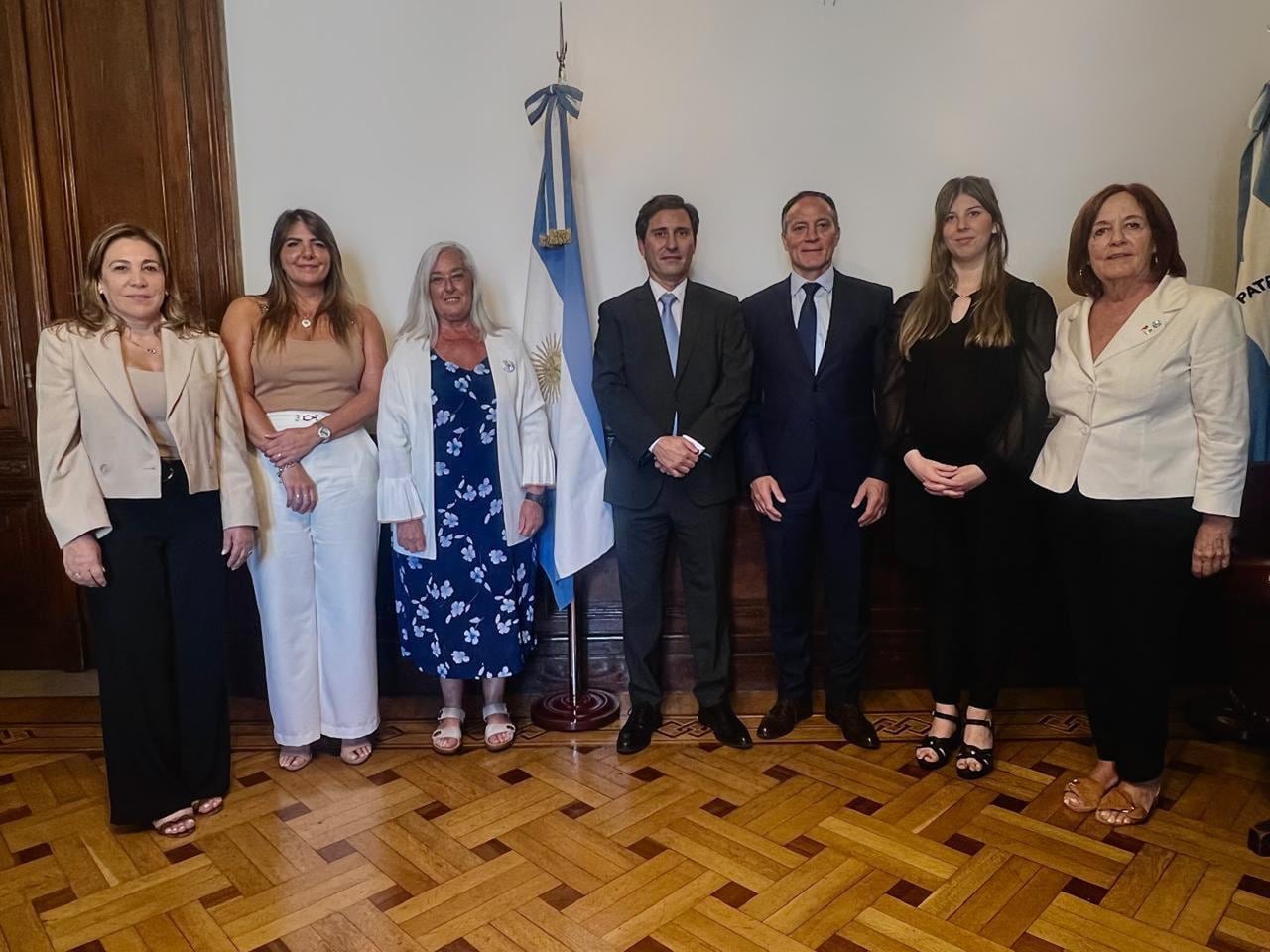 Los integrantes del flamante interbloque