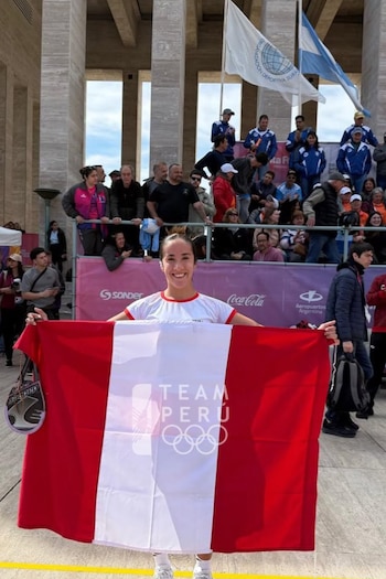 Valeria Garcés celebró la medalla de oro obtenida en los Juegos Suramericanos ODESUR 2026.