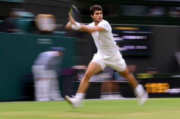 Alcaraz, a toda velocidad ante