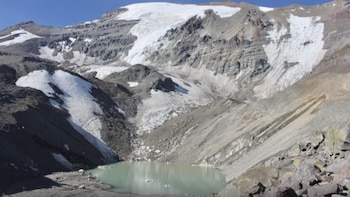 El colapso en Nepal reactivó la preocupación por deslizamientos glaciares en la Patagonia: cuál es el riesgo en El Chaltén