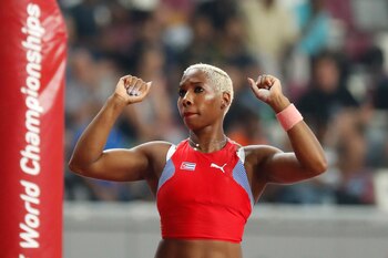 En la imagen, la atleta