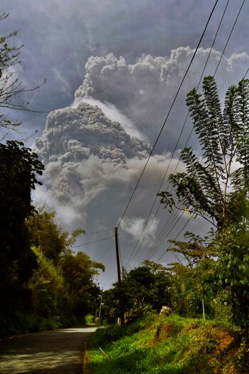 Vista de la erupción desde