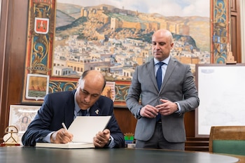 Imagen 55REX4UOQRDMHJDNU4SBSPVM2E