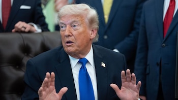 Trump asegura que revisará "pronto" el plan de Irán para poner fin a la guerra, pero duda de que sea "aceptable"
