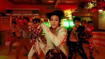 Hot Sauce presentó un baile