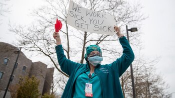 "Si trabajamos enfermas, ustedes se