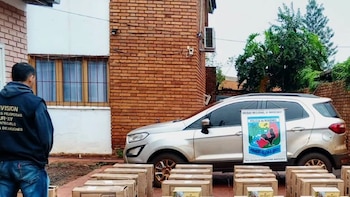 Capturaron a dos ciudadanos brasileros por contrabando de cigarillos en Misiones