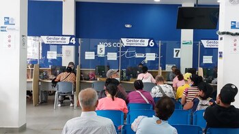 Afiliados de Emssanar con servicios