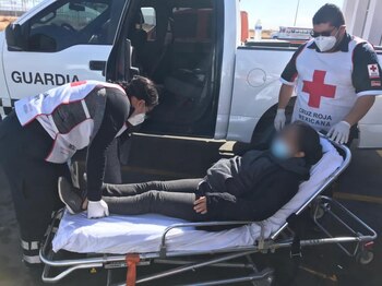 rescatan mujer ecuatorinana