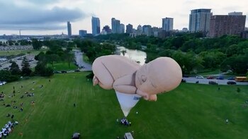 El globo de 34 metros,