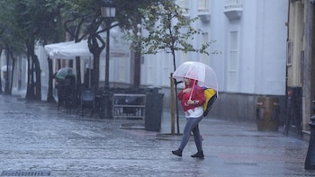 Las lluvias ponen en aviso naranja al Levante español, con acumulados importantes en el sureste