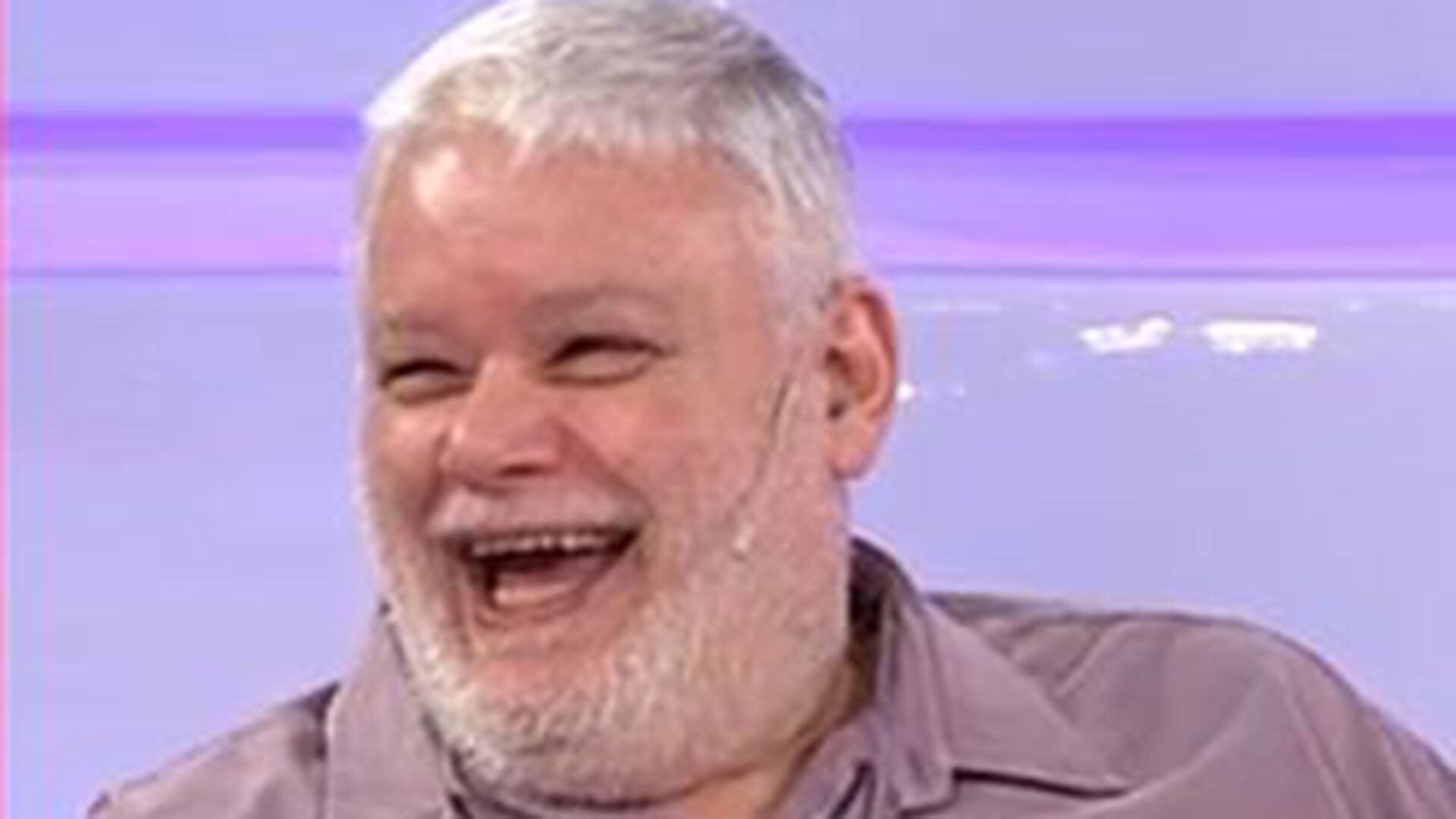 Claudio Orellano, ex voz de Crónica TV, condujo el segmento que repasó escenas icónicas del imaginario colectivo argentino