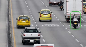 Aproximadamente 150 cámaras de fotodetección