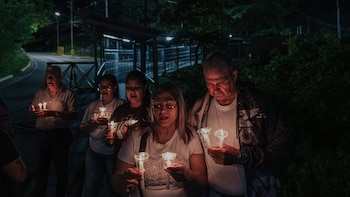 Venezuela libera a otros 24