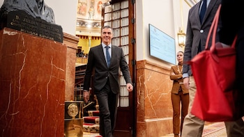 Sánchez se enfrentará el miércoles a preguntas de Feijóo, Nogueras y Aizpurua tras casi un mes sin ir al Congreso