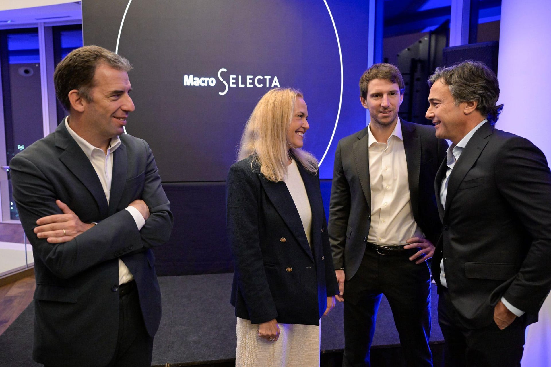 Dicky Muñoz, CEO de Macro Fondos, Pilar Gómez Bravo, CIO de renta fija de MFS, Mateo Brito, Presidente de Macro Fondos y Juan Parma, CEO de Banco Macro