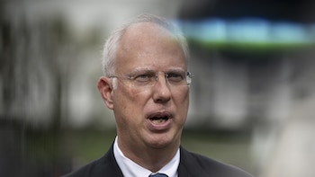 Un enviado de Putin llega