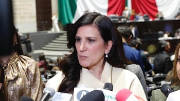 Kenia López Rabadán garantiza diálogo